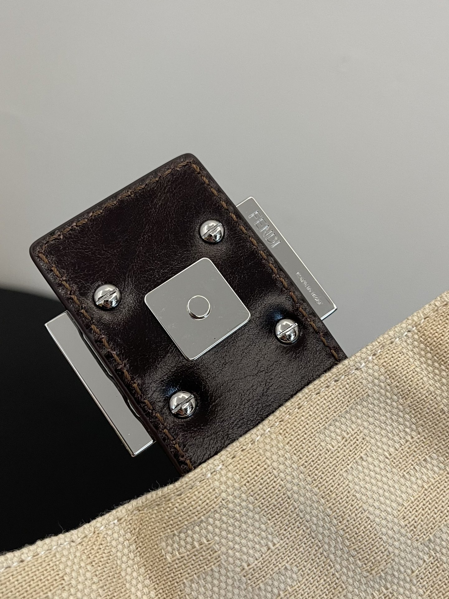 F**di large baguette bag-29x21x12cm