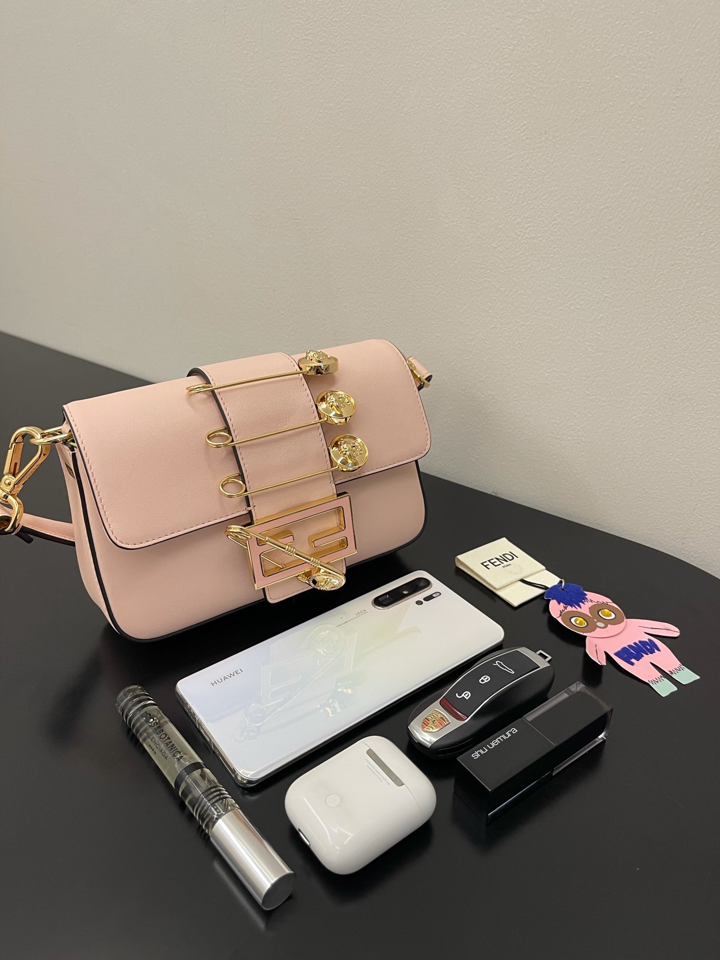 F**di small baguette bag-20x15x9cm