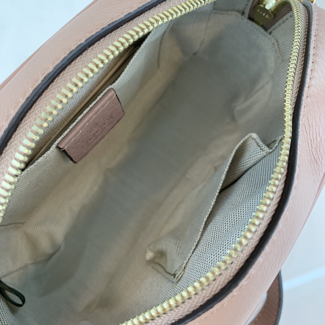 G*u*i soho -21*15*7cm