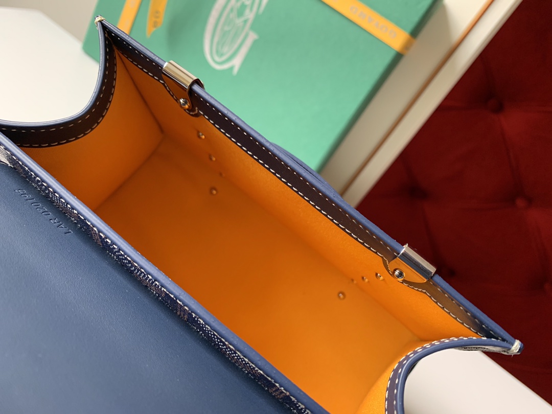 Go*ard coated canvas and leather saigon top handle bag-21cm