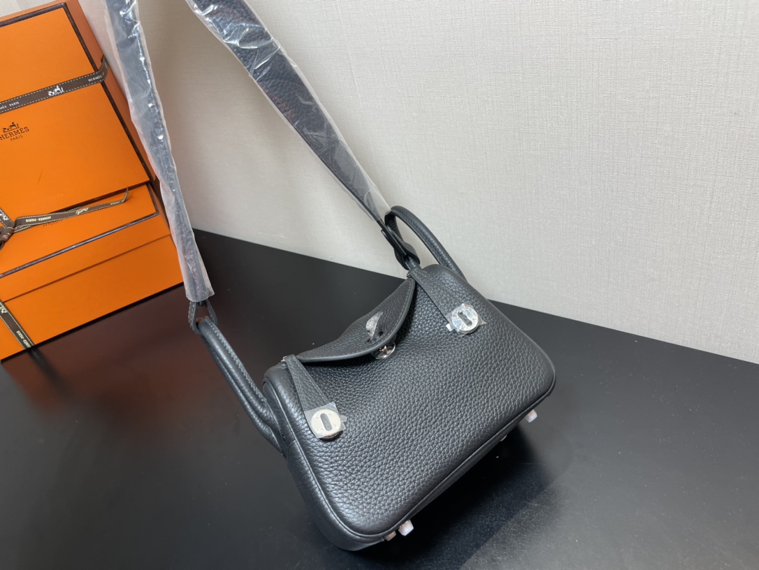 H**mes lindy 19-togo leather-19cm