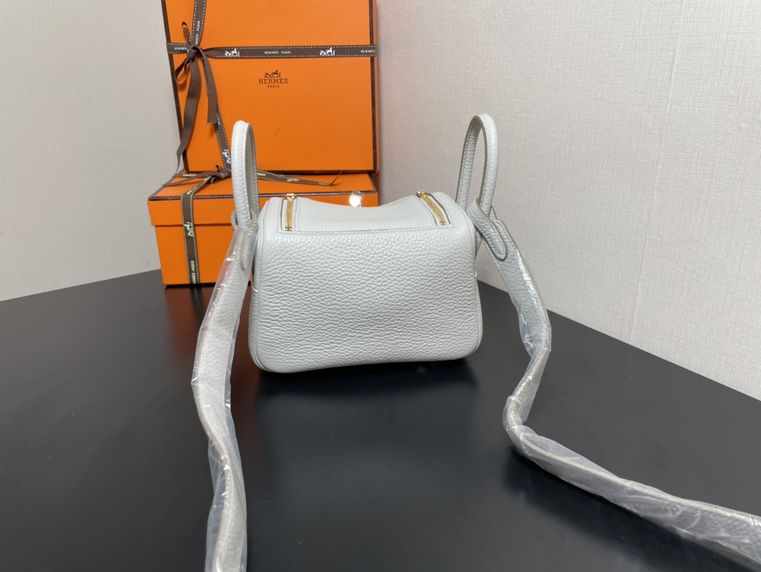 H**mes lindy 19-togo leather-19cm