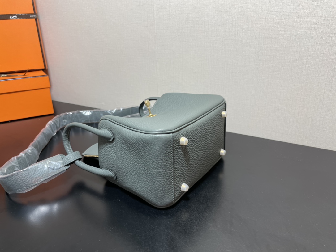 H**mes lindy 19-togo leather-19cm