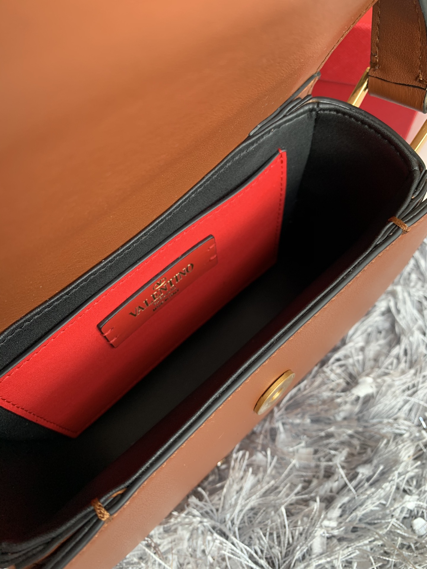 Va1e*ntin0 garavani s*pervee handbags-18*8*15cm