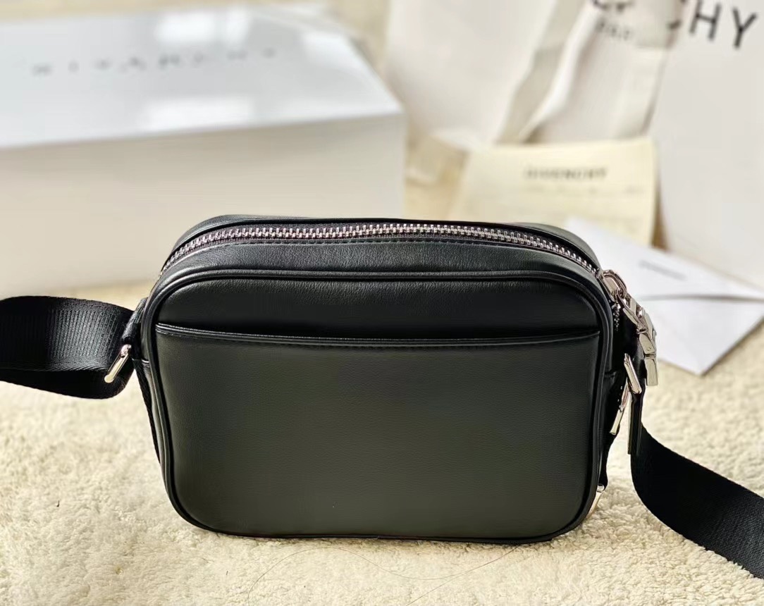 G1uenchy waist bag-16x11x8cm