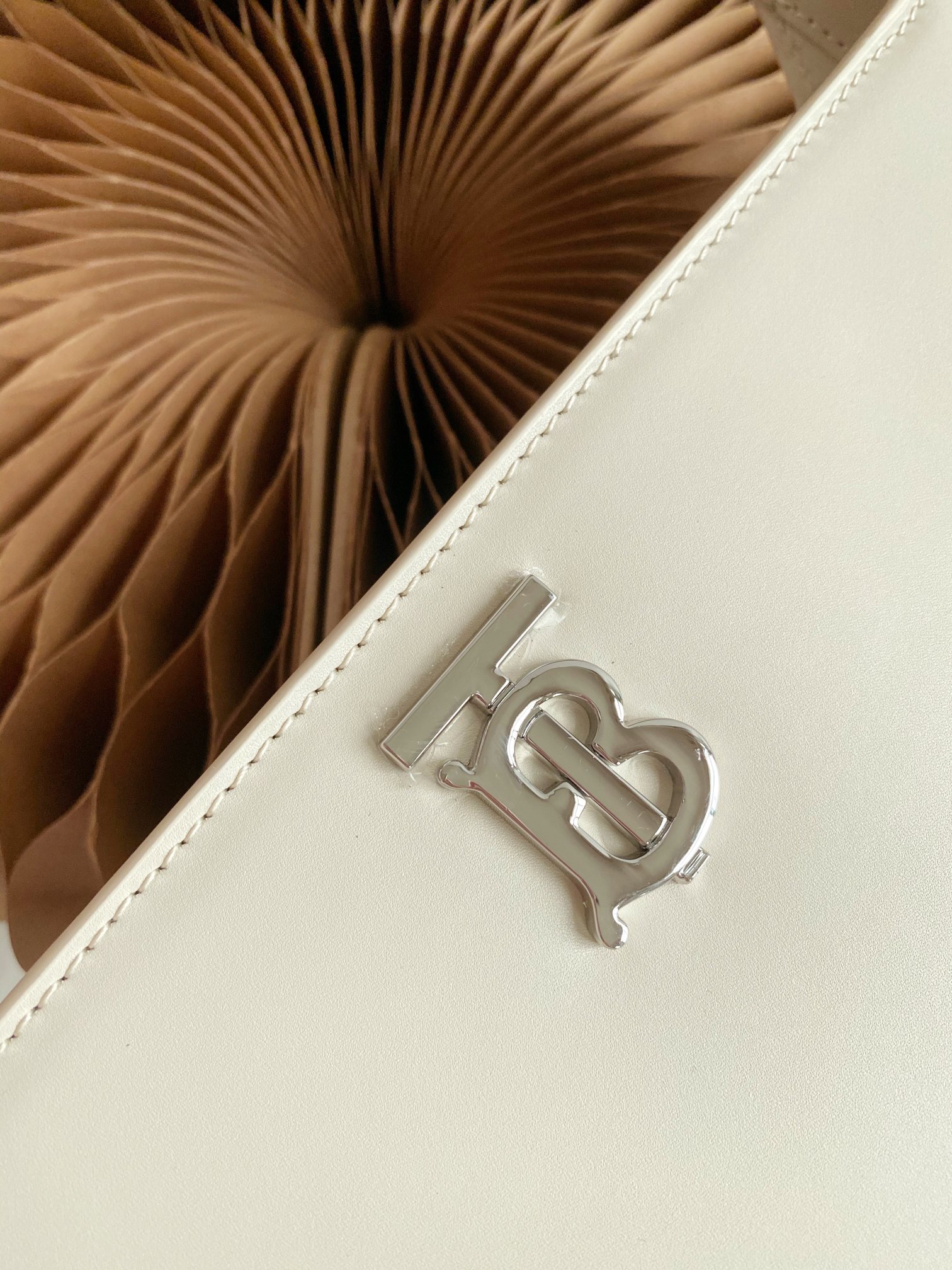 B**rry thomas B**rry bag-28 x 5 x 14cm