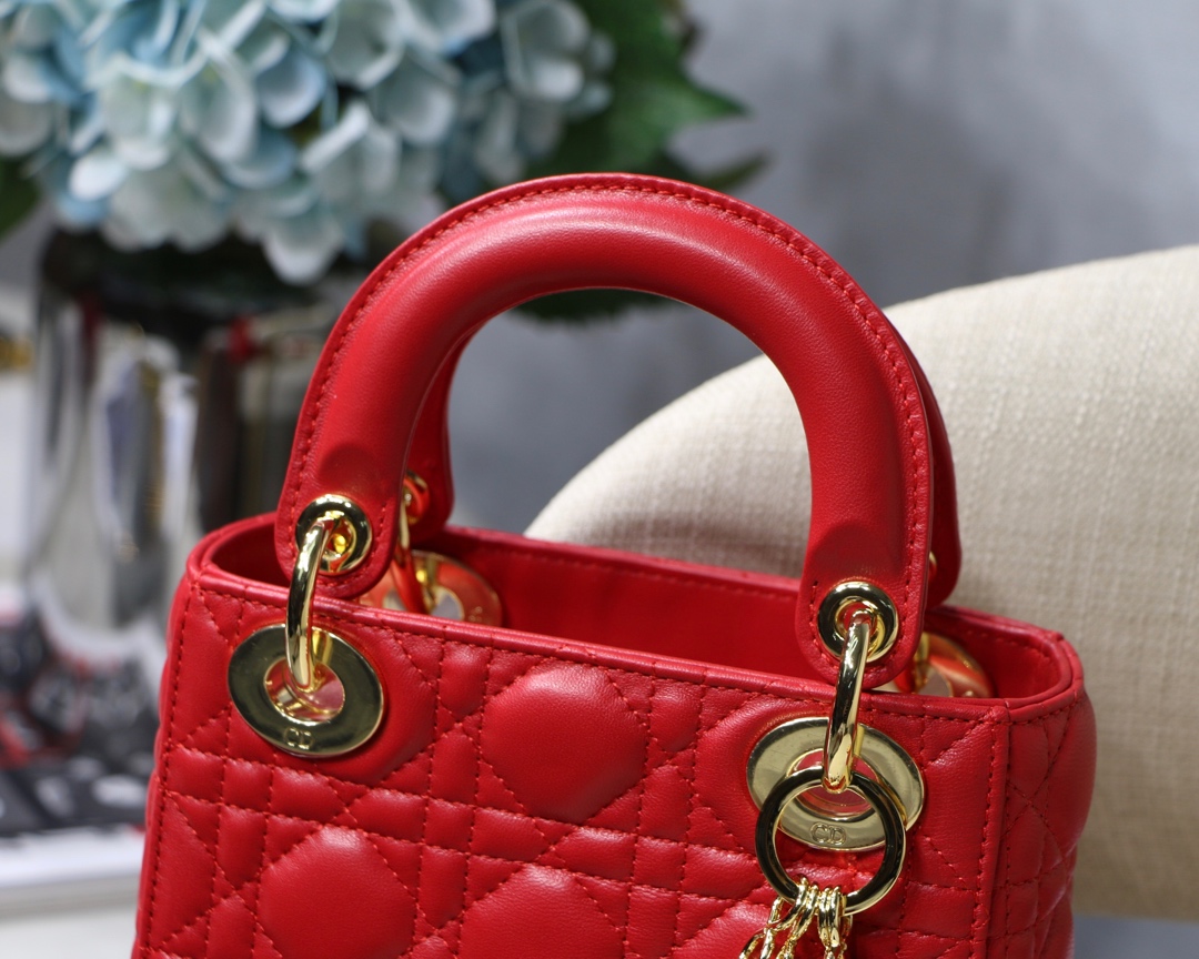 lady D*or mini-17*15*8cm