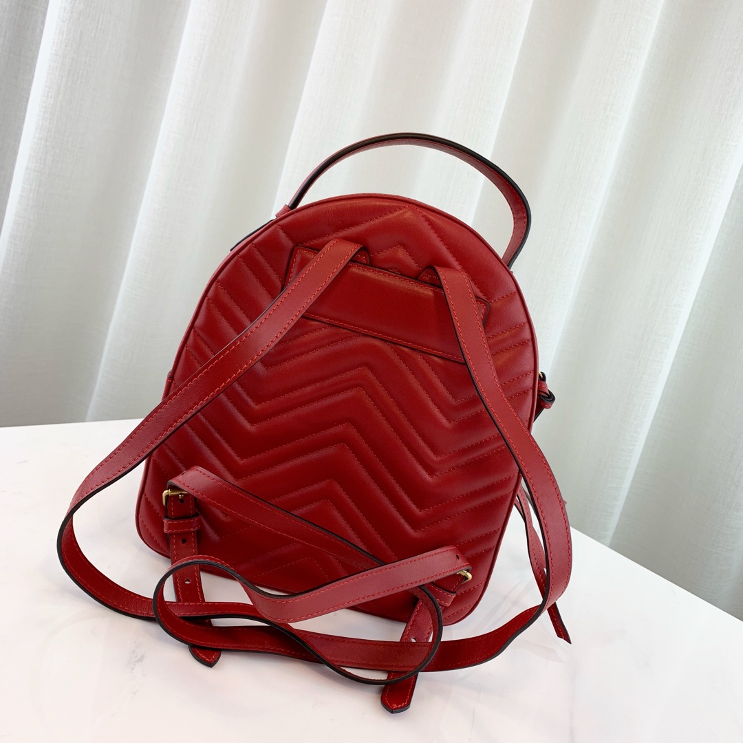 G*u*i backpack-22.5x26x11cm