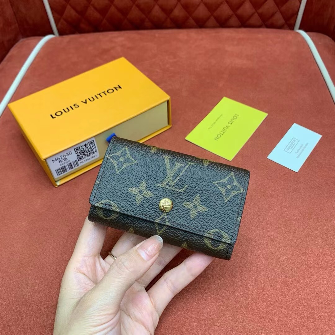 l0vis Vvtt0n 6 key holder-10.5*7*2cm