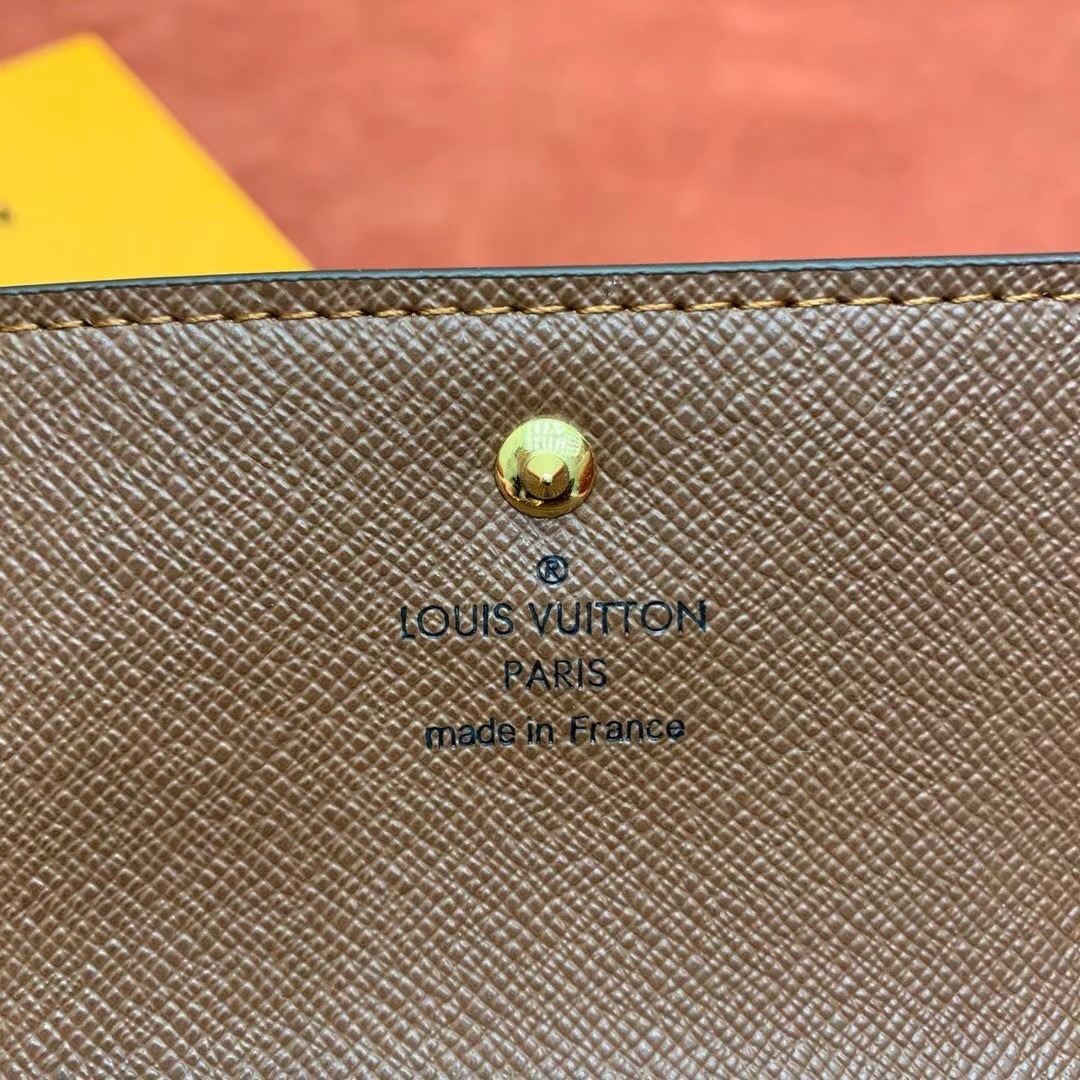 l0vis Vvtt0n 6 key holder-10.5*7*2cm