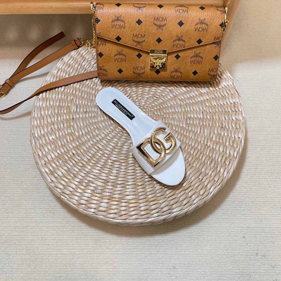 d01ce&Gab*a*a slides