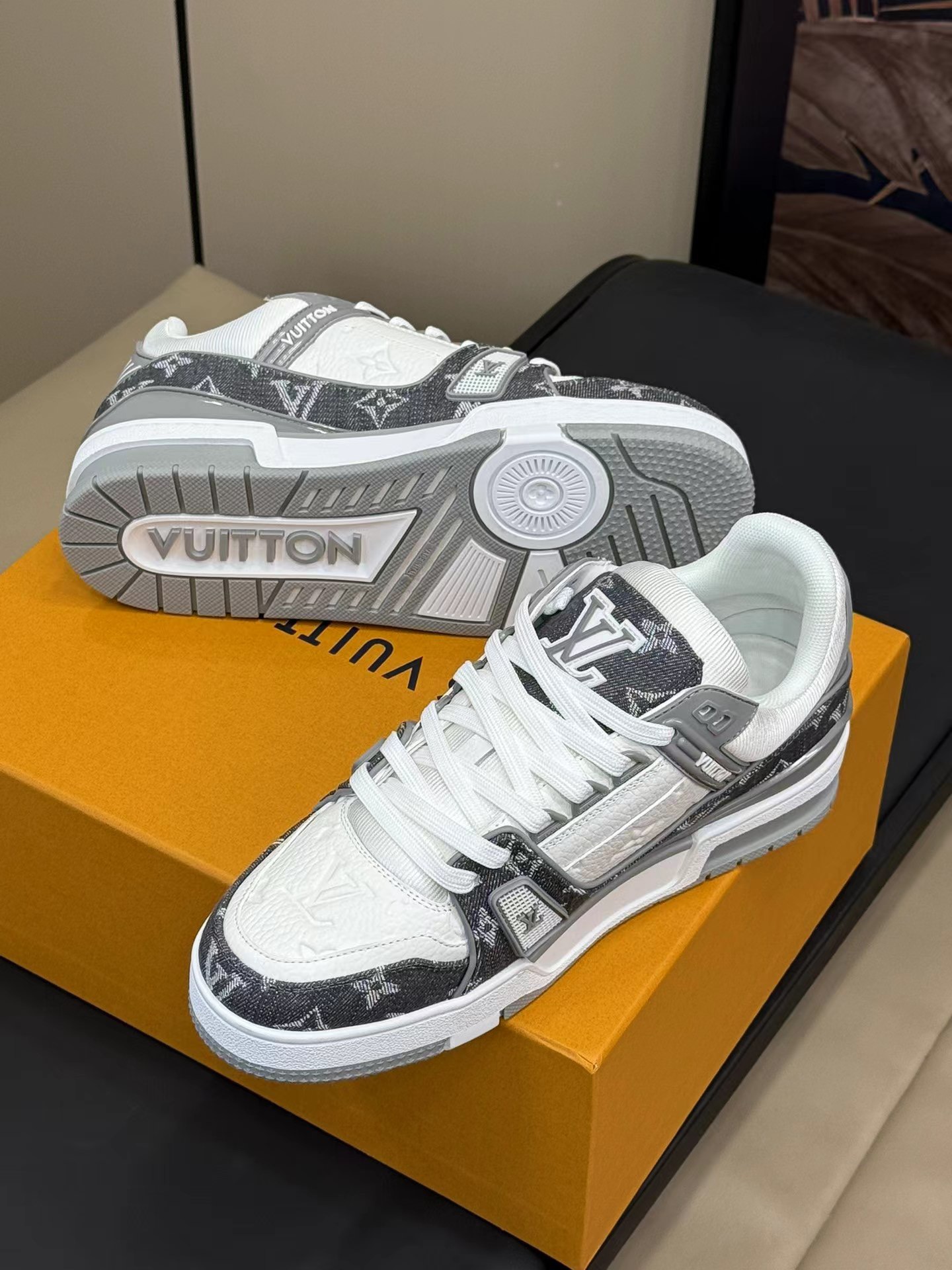 l0vis Vvtt0n trainer2(eu35-46)