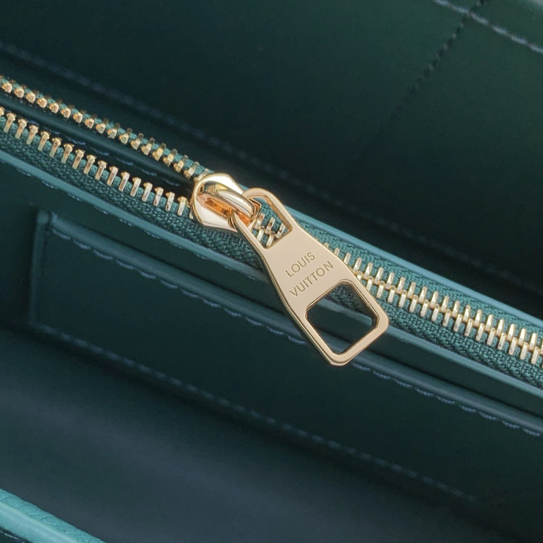 l0vis Vvtt0n capucines bb-m21164-27*18*9cm