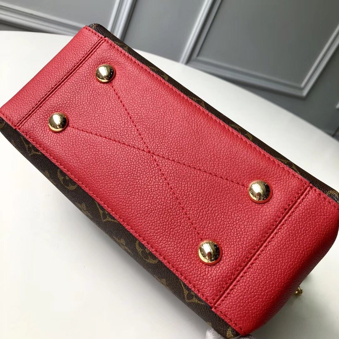 l0*is V*t0n surene bb-24*17*11cm