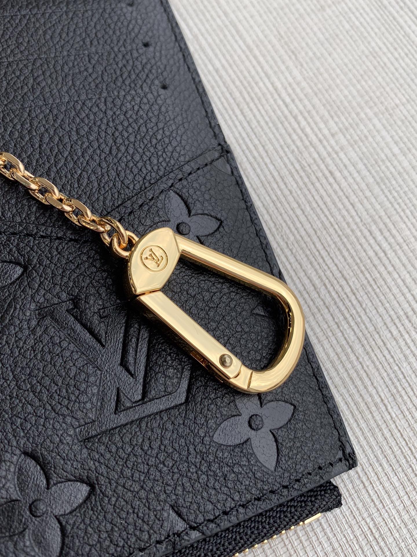 l0*is V*t0n card holder recto verso-13x8.5cm