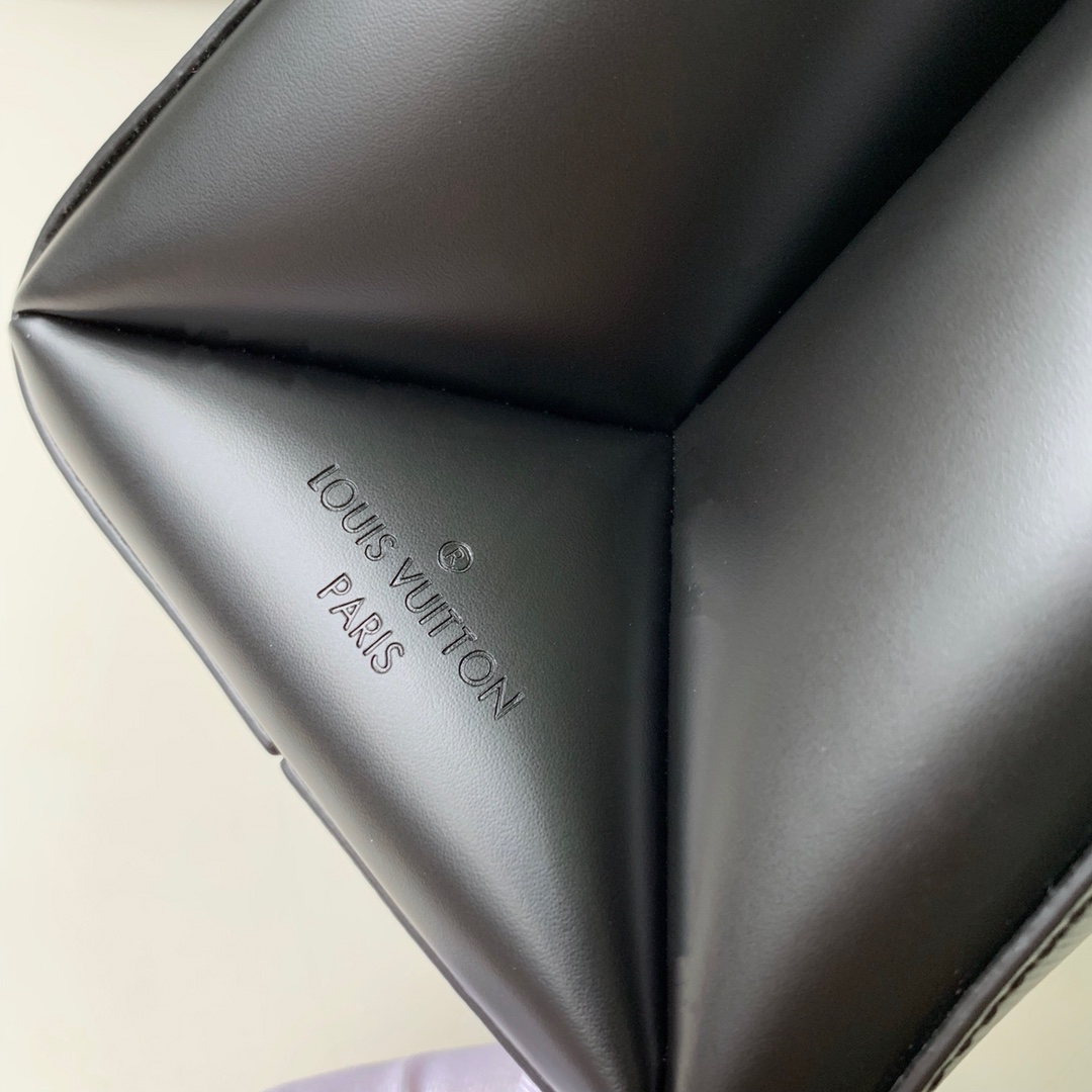 l0*is V*t0n grenelle handbags-26*20*12cm