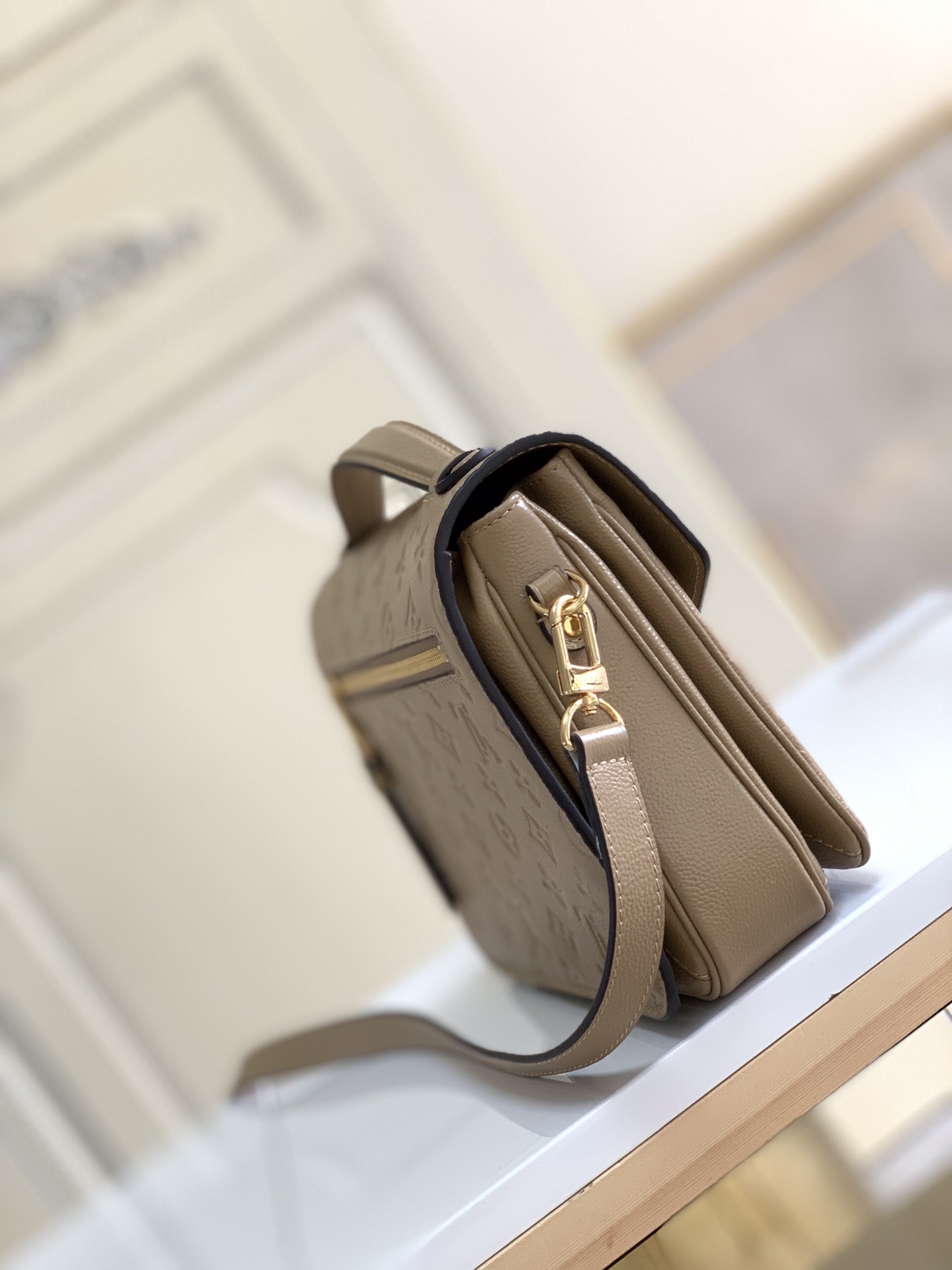 l0*is V*t0n pochette metis handbags-25*19*7cm