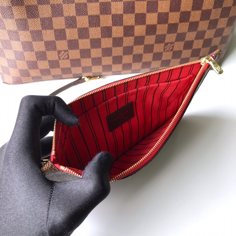 l0*is V*t0n neverfull gm ( red inside) -40*33*20cm