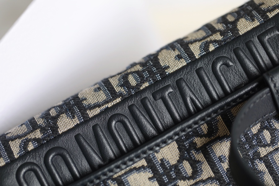 D*or oblique 30 montaigne-19*12.*4cm