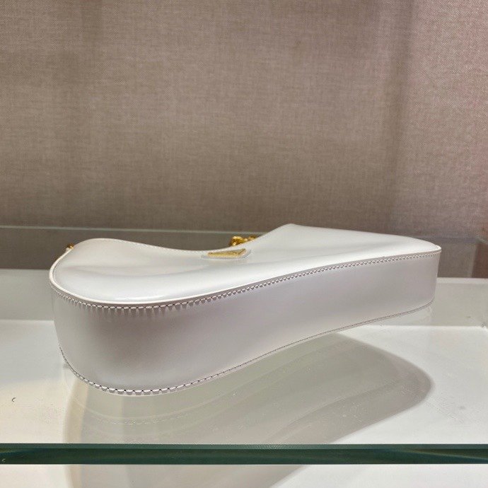 Pra*a vintage handbags1bc148-26*16*4cm