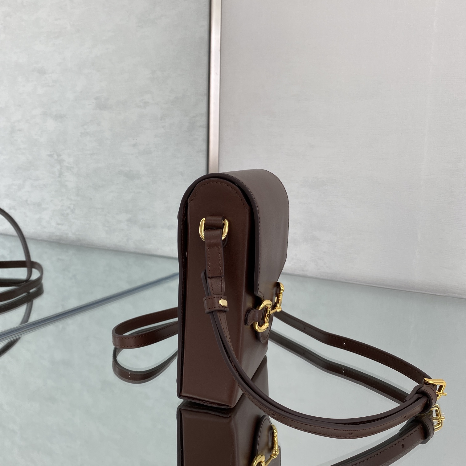 G*u*i liberty 1955 handbag-17x11x4cm