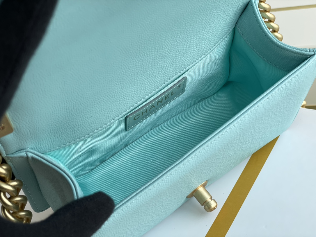 Ch@nel Boy Bag-Caviar-20CM