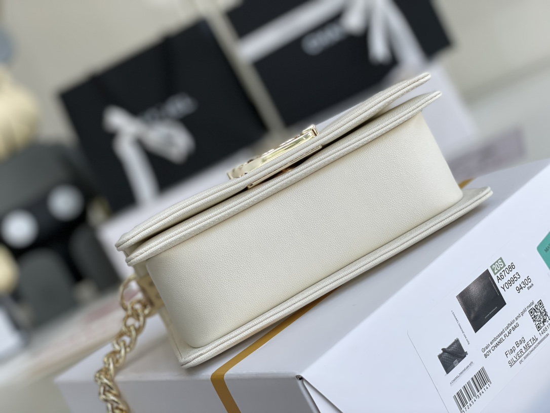 Ch@nel Boy Bag-Caviar-20CM