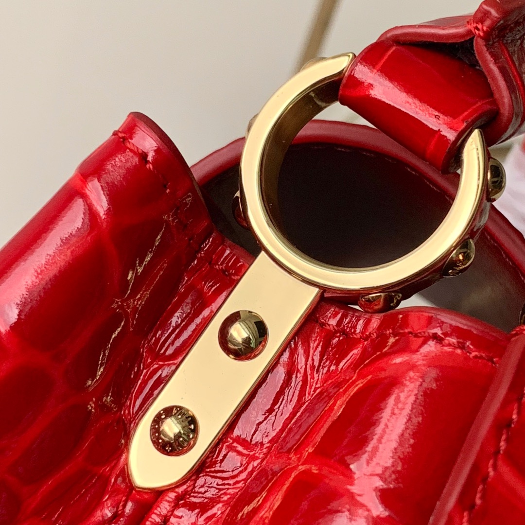 l0*is V*t0n mini capucines handlebag-21*14*8cm