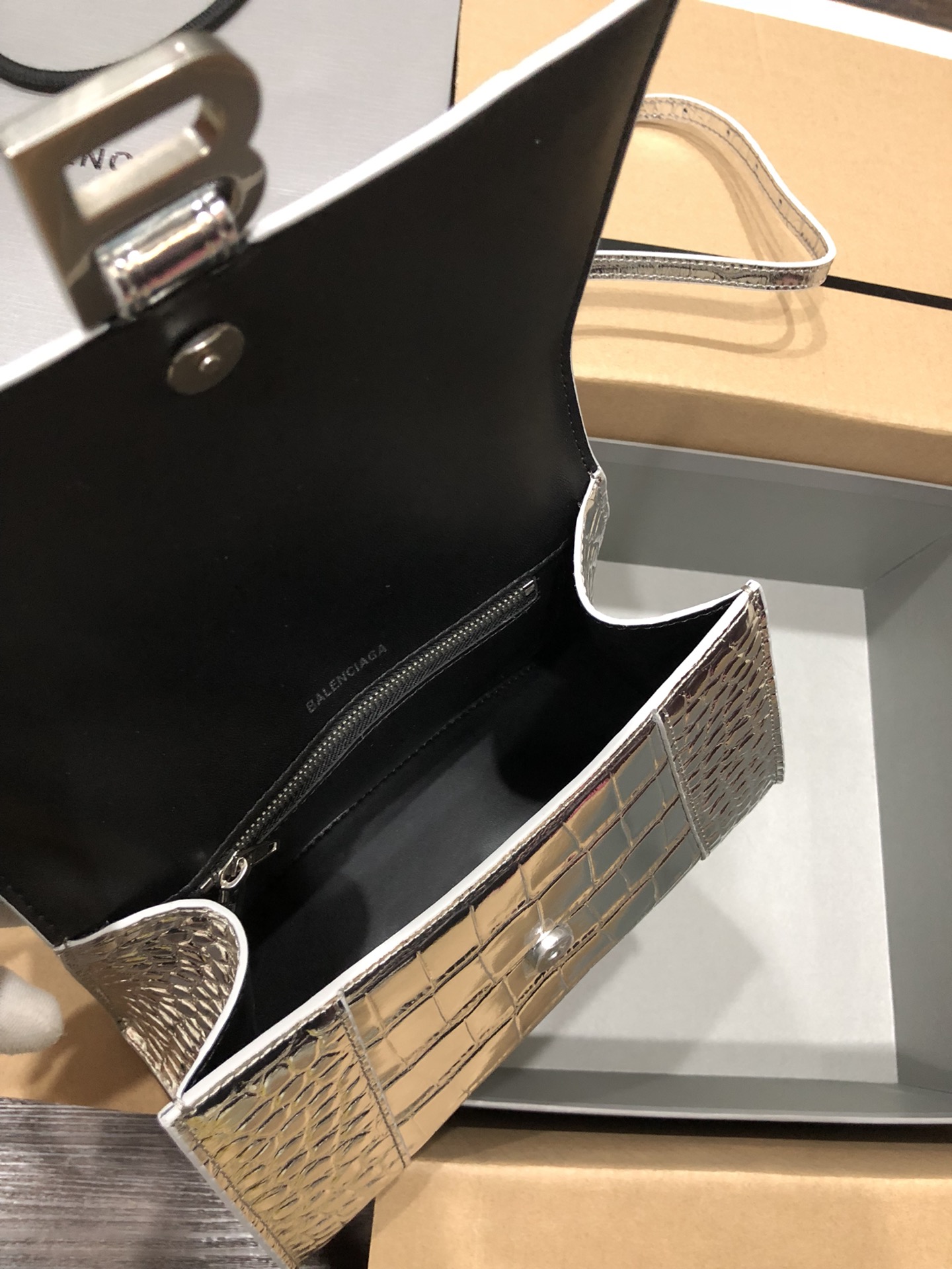 Ba*len*cia*ga hourglass bag-23x10x24cm