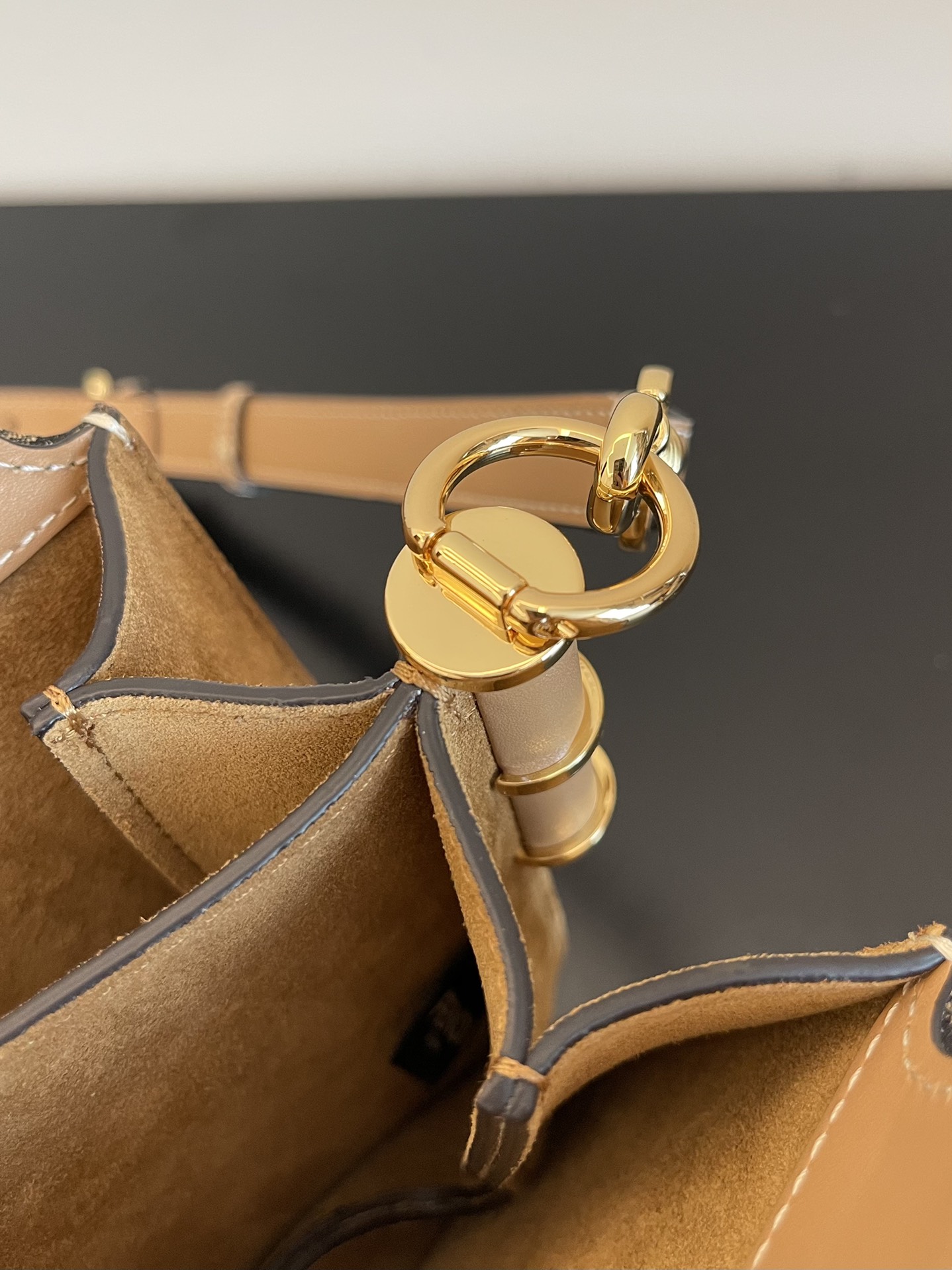 F**di touch handbags-26.5*19*10cm