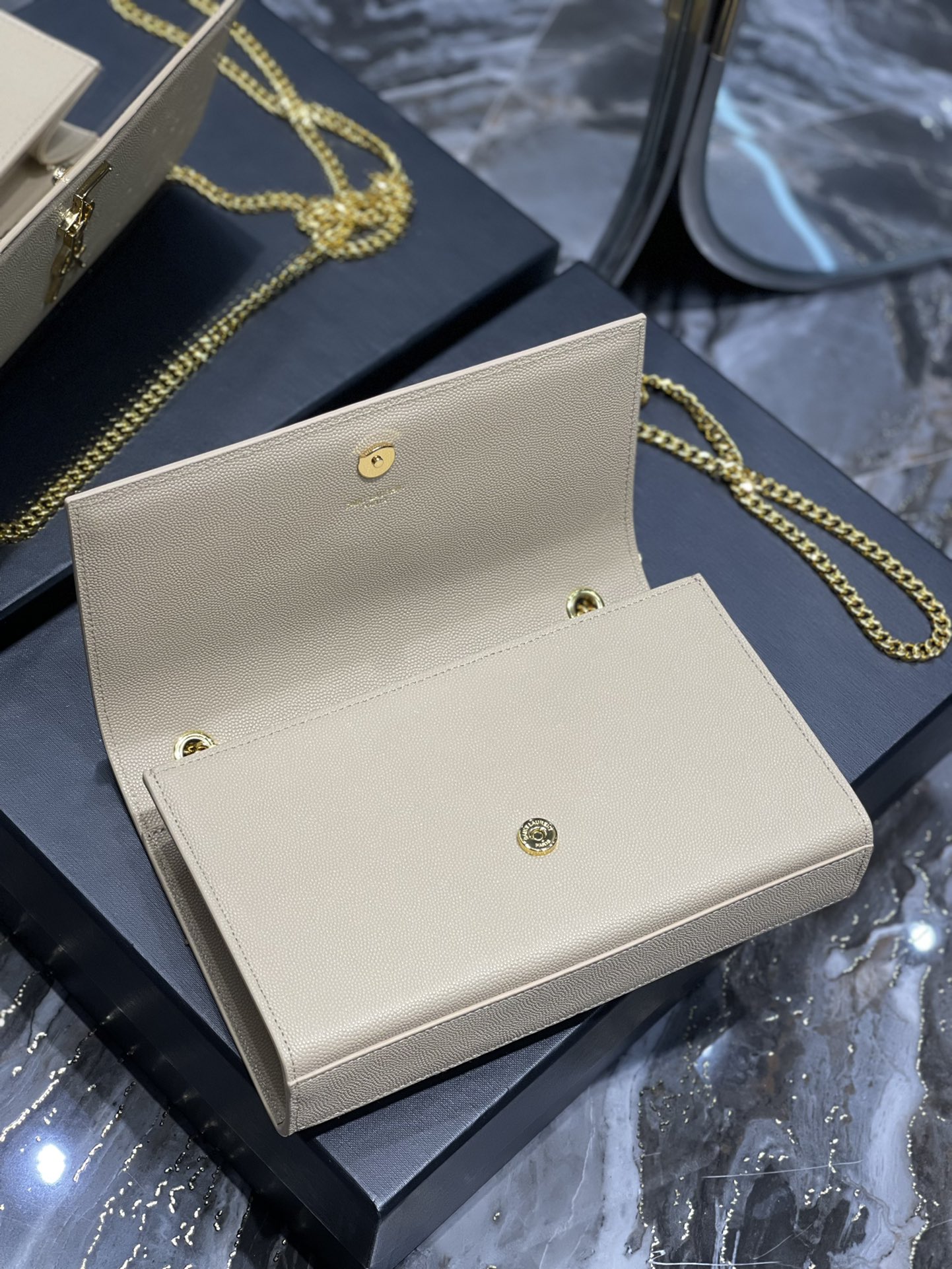 Y*L medium in grain de pouder embossed leather-24*14.5*5.5cm