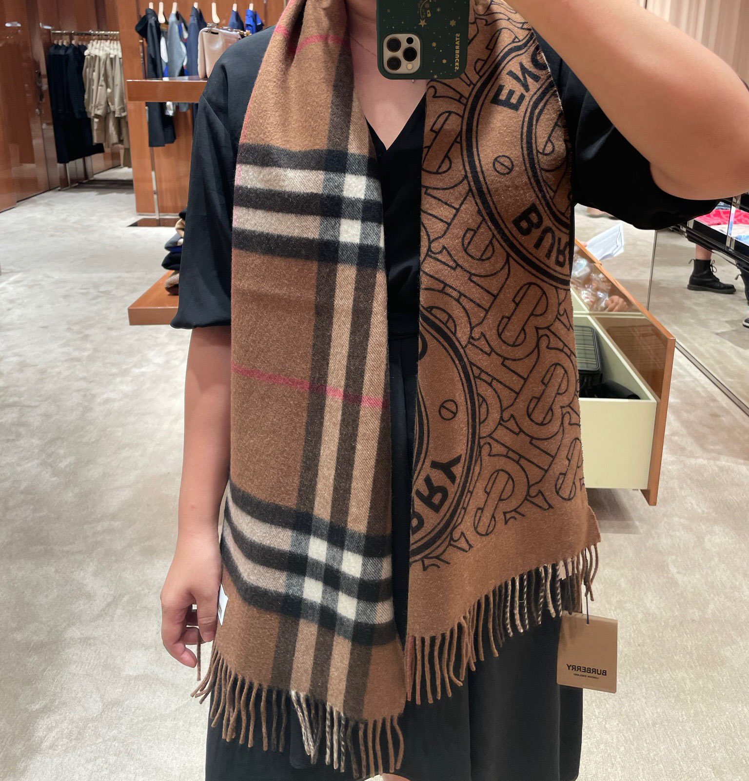 B**rry scarf-168x30cm