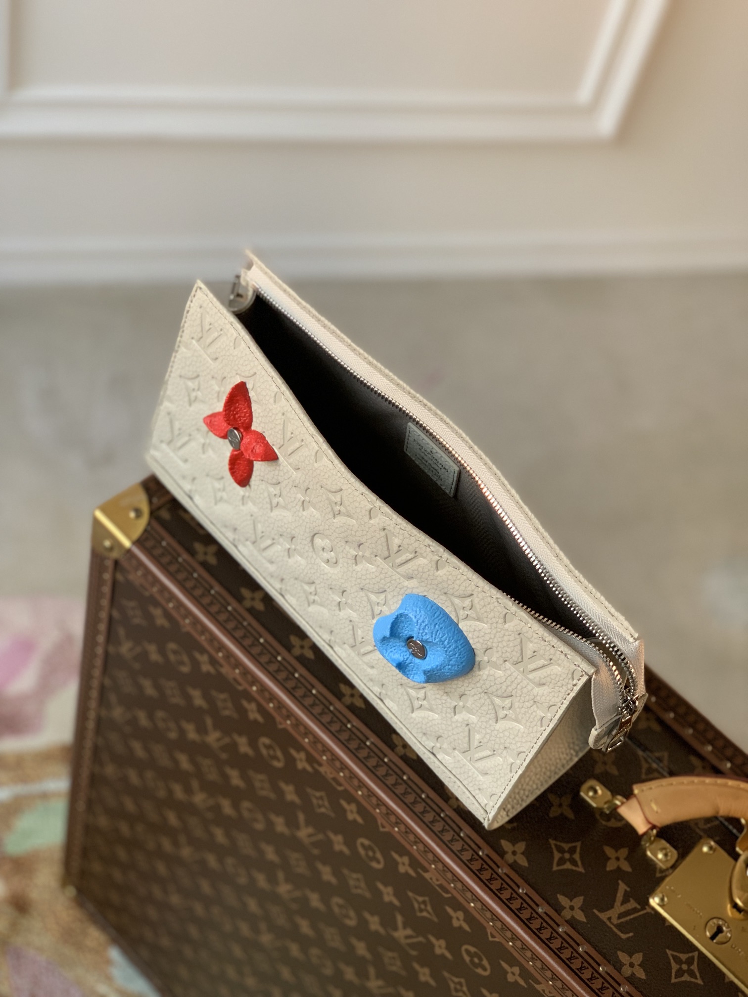 l0*is V*t0n m81556 pouch-29*15*9cm