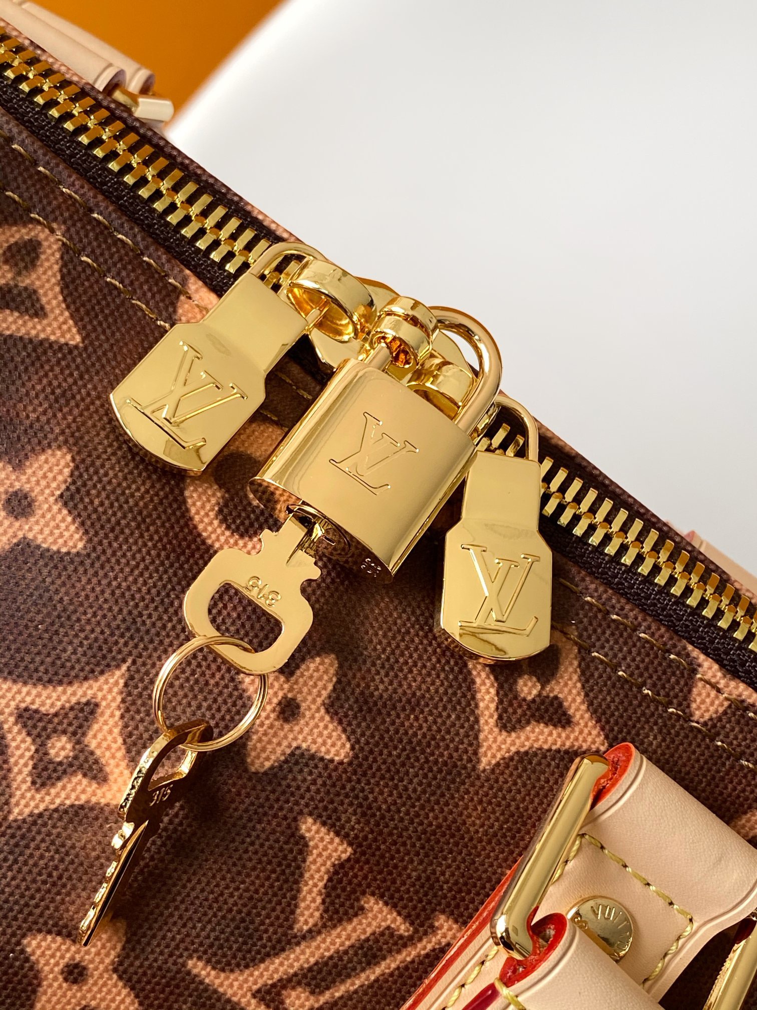 l0vis Vvtt0n keepall bandoulière 50- m13966-50 x 29 x 23cm