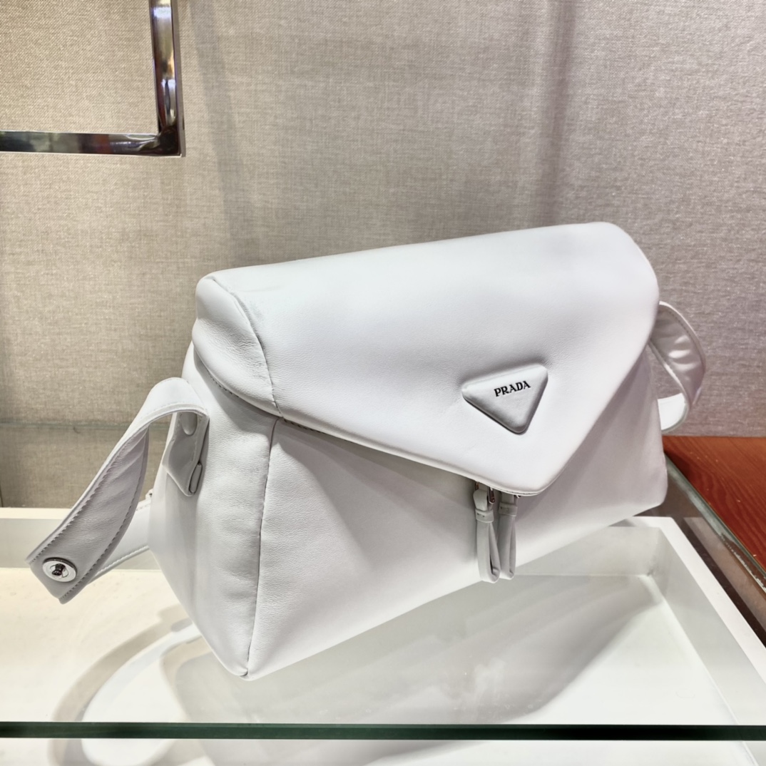 Pra*a lambskin shoulder bag-1bc165-32*21*12cm