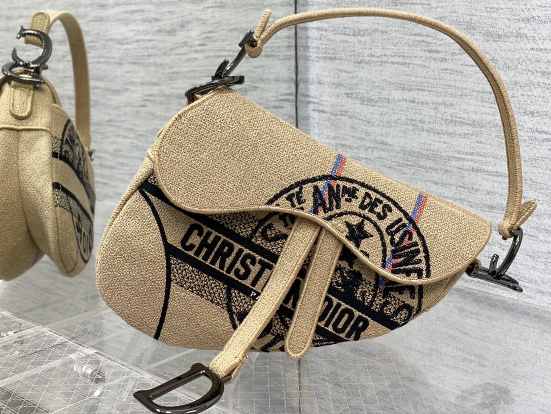 D*or saddle bag-20 x 28.6 x 5cm