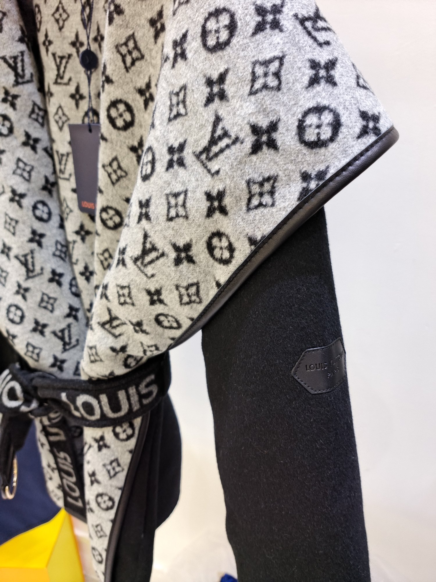 Ch@nel 2022 Short New Autumn/Winter Coat