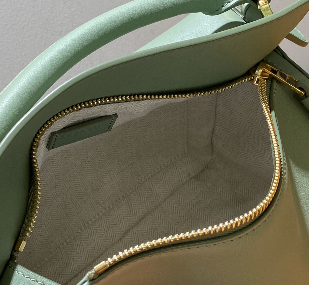 L0ew* puzzle small bag-24*10*14cm