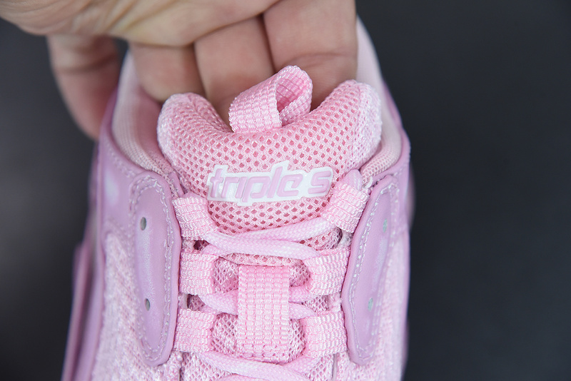 Ba*len*cia*ga triple s