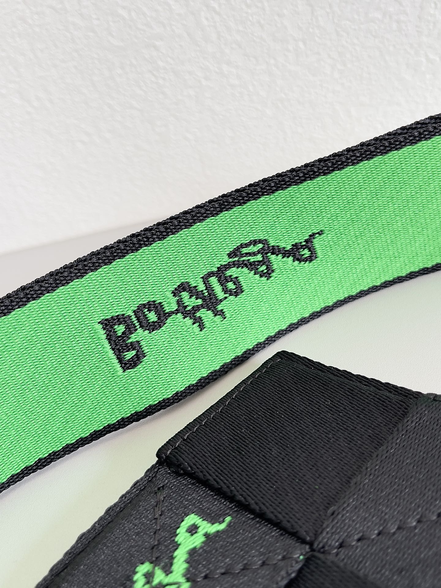 bo*te*ga Ve*ne*ta webbing crossbody bag-25*15*5cm