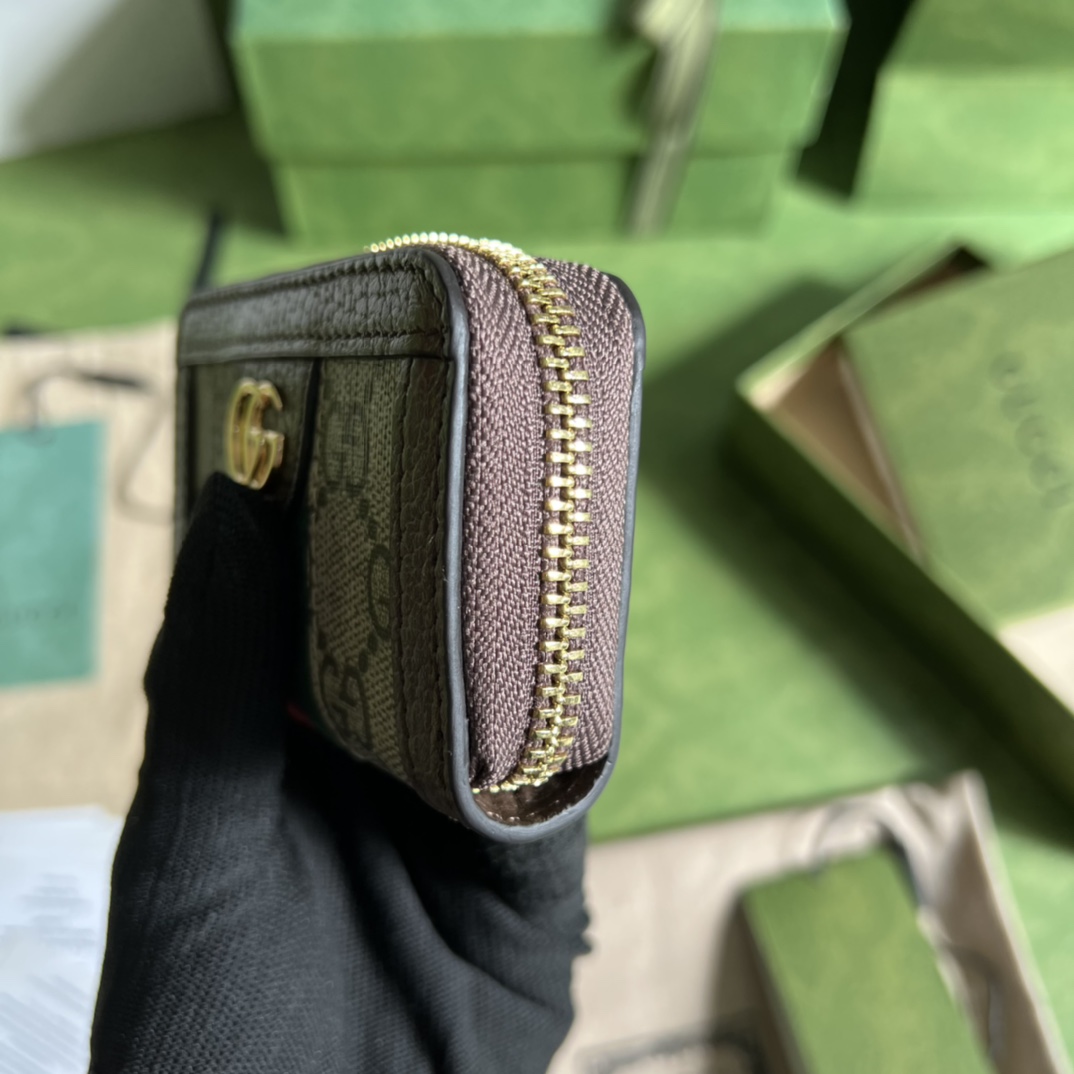 G*u*i wallet-10.5*6.5*2.5cm