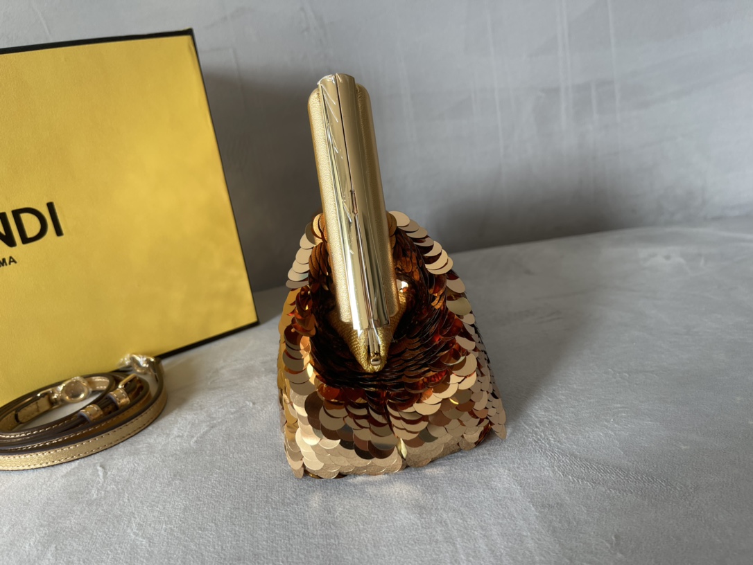 Fendace First Bag-26*9.5*18CM