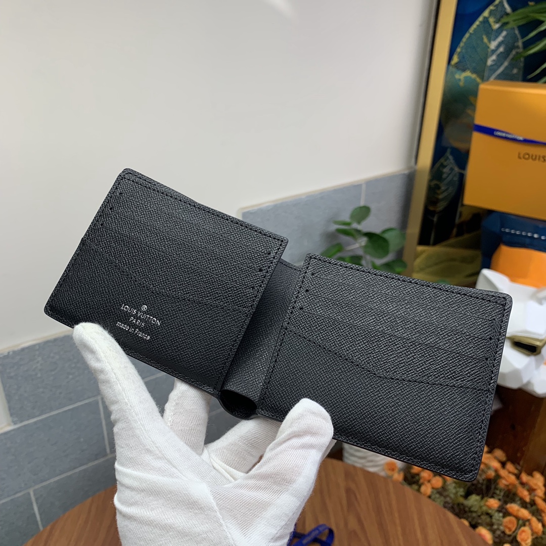 l0*is V*t0n slender wallet-m62294-11*9*2cm