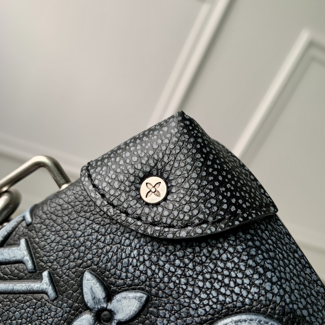 l0*is V*t0n soft trunk-m81776-22.5*14*5 m