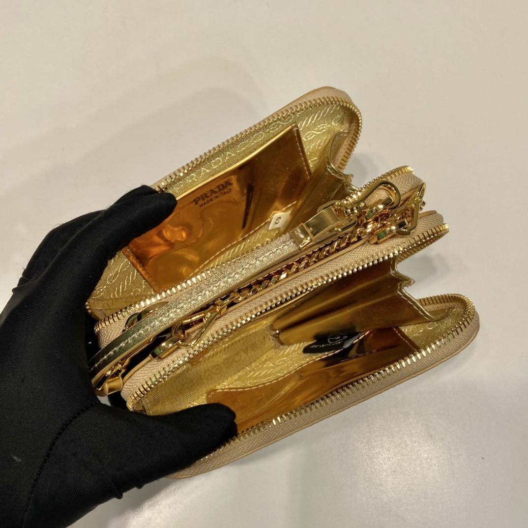 Pra*a 1nr015 double triangle bag -15*10*5cm