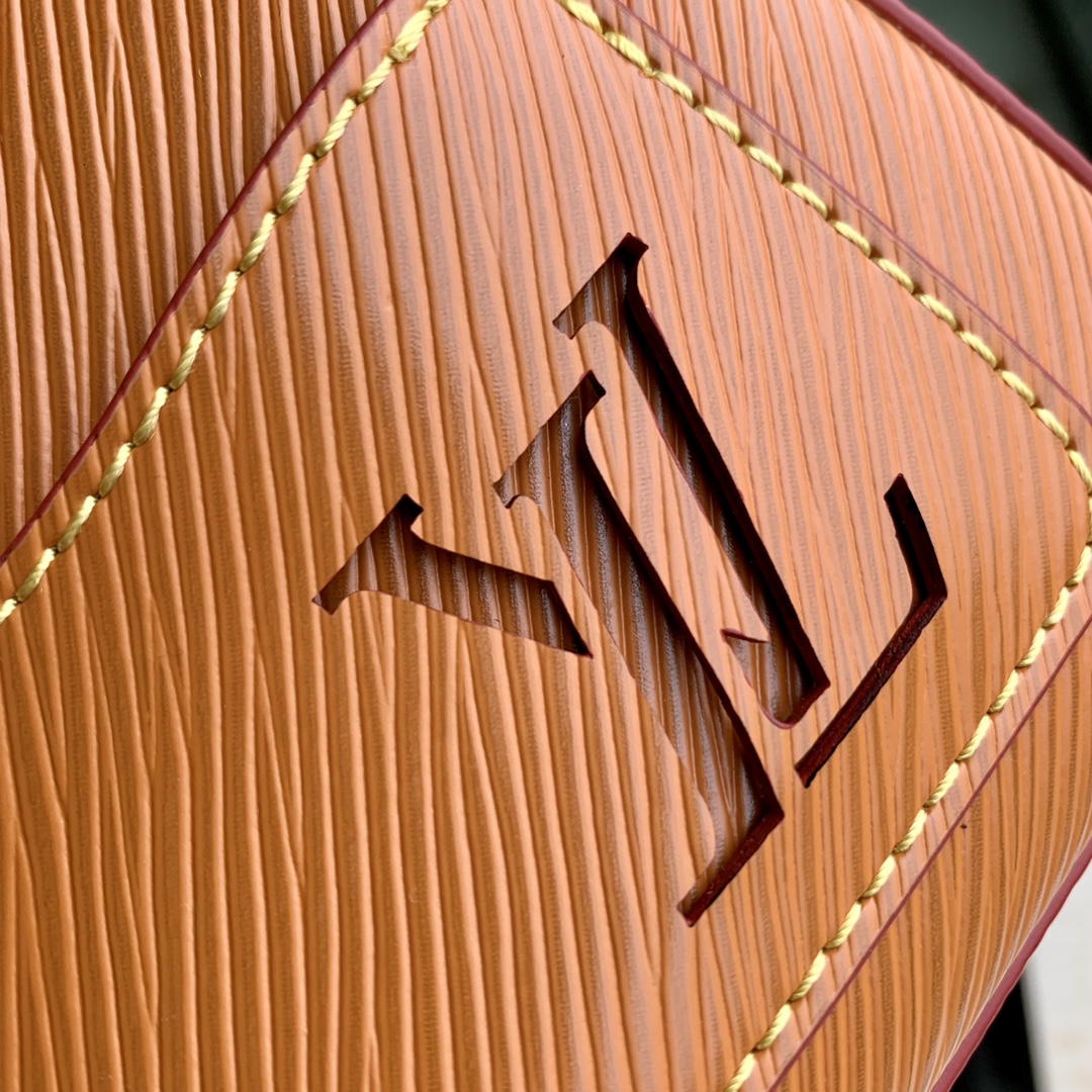 l0*is V*t0n marelle tote-19*13.5*6.5cm