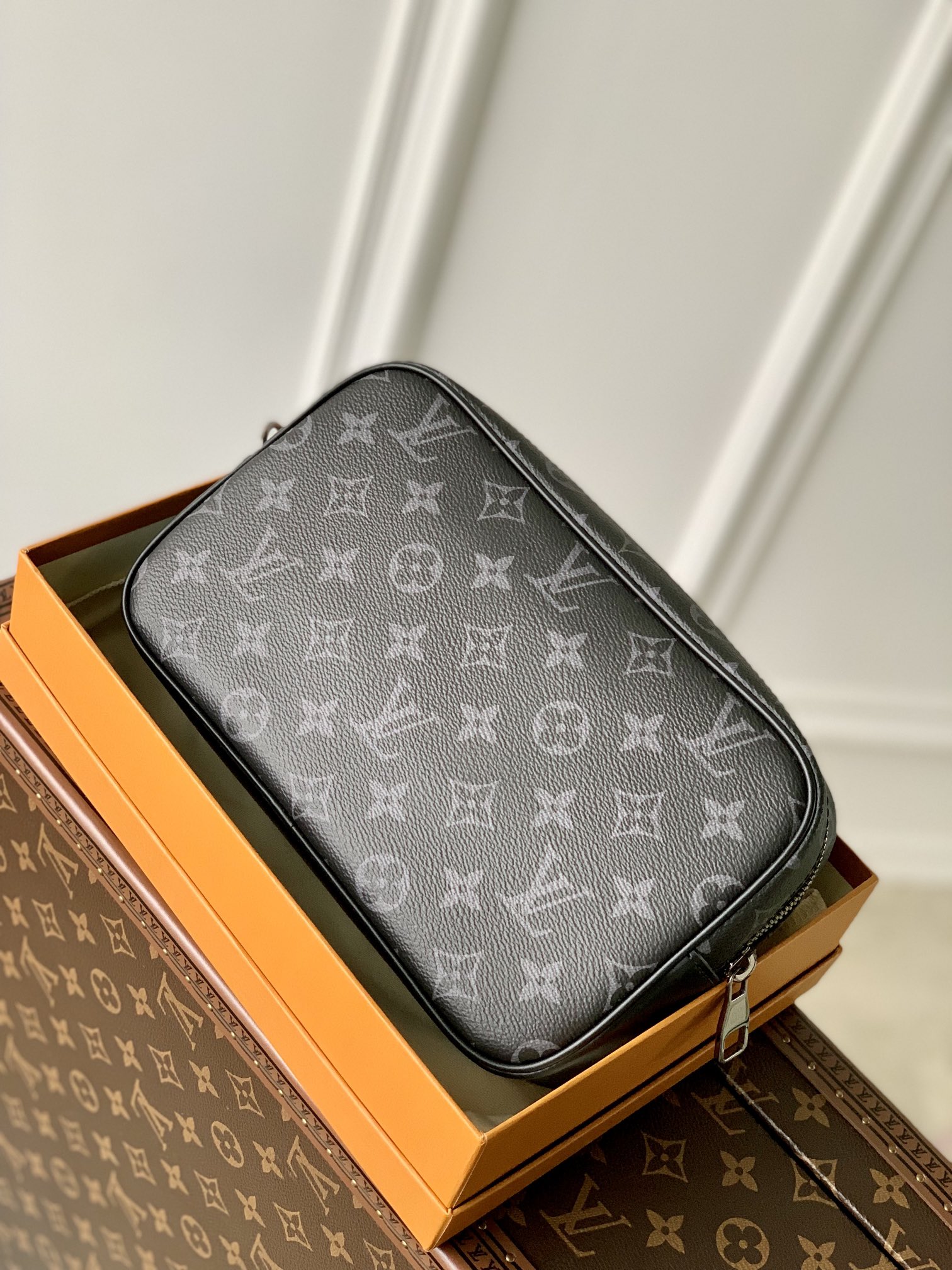 l0*is V*t0n pochette kasai -25 x 15.5 x 6.5 cm