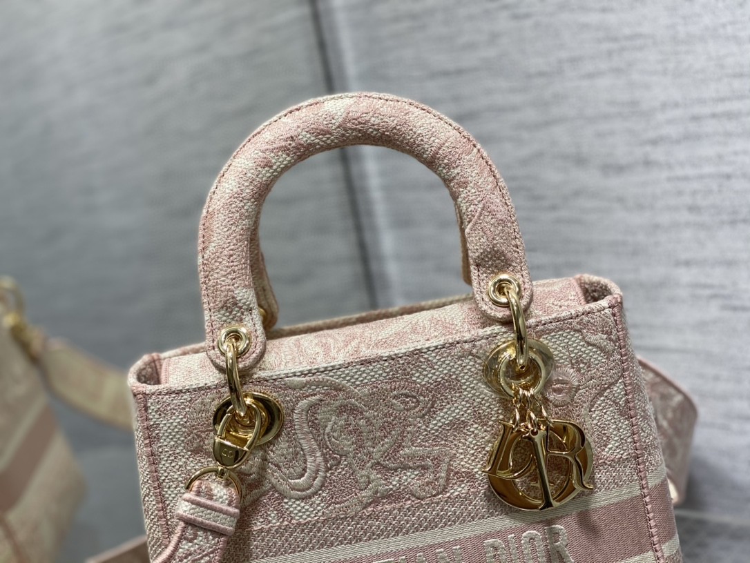 lady D*or handle bag-24cm