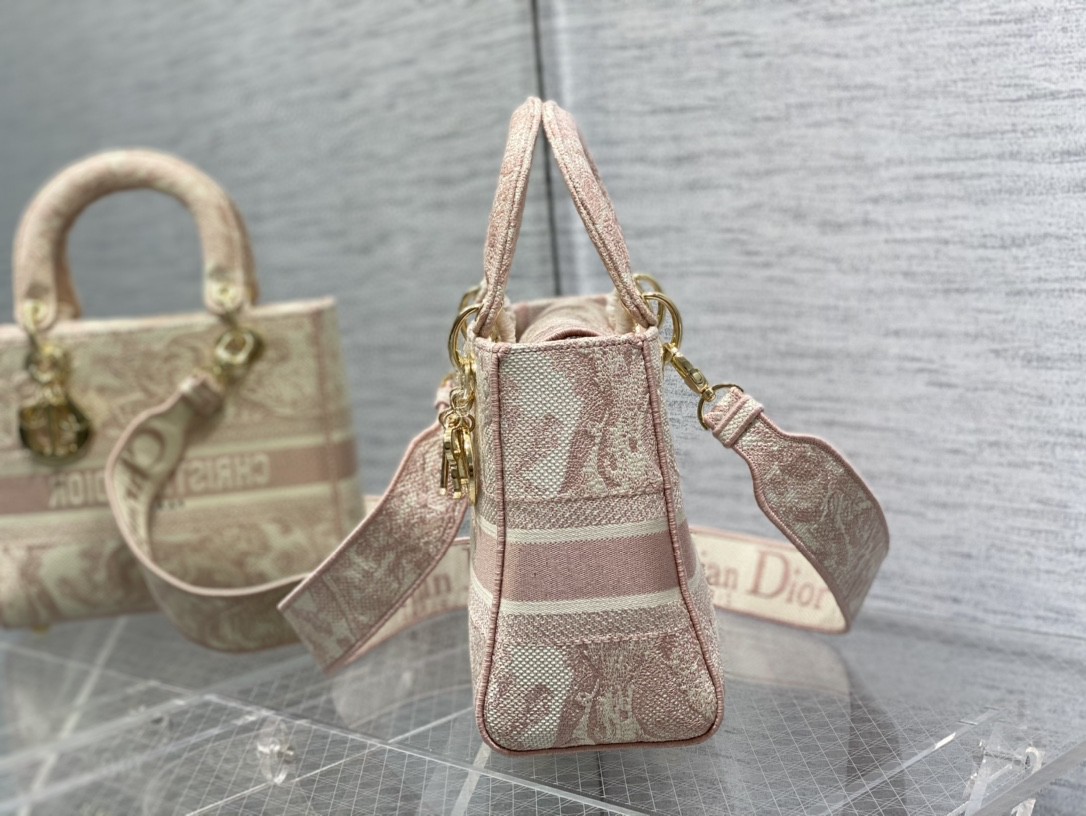 lady D*or handle bag-24cm
