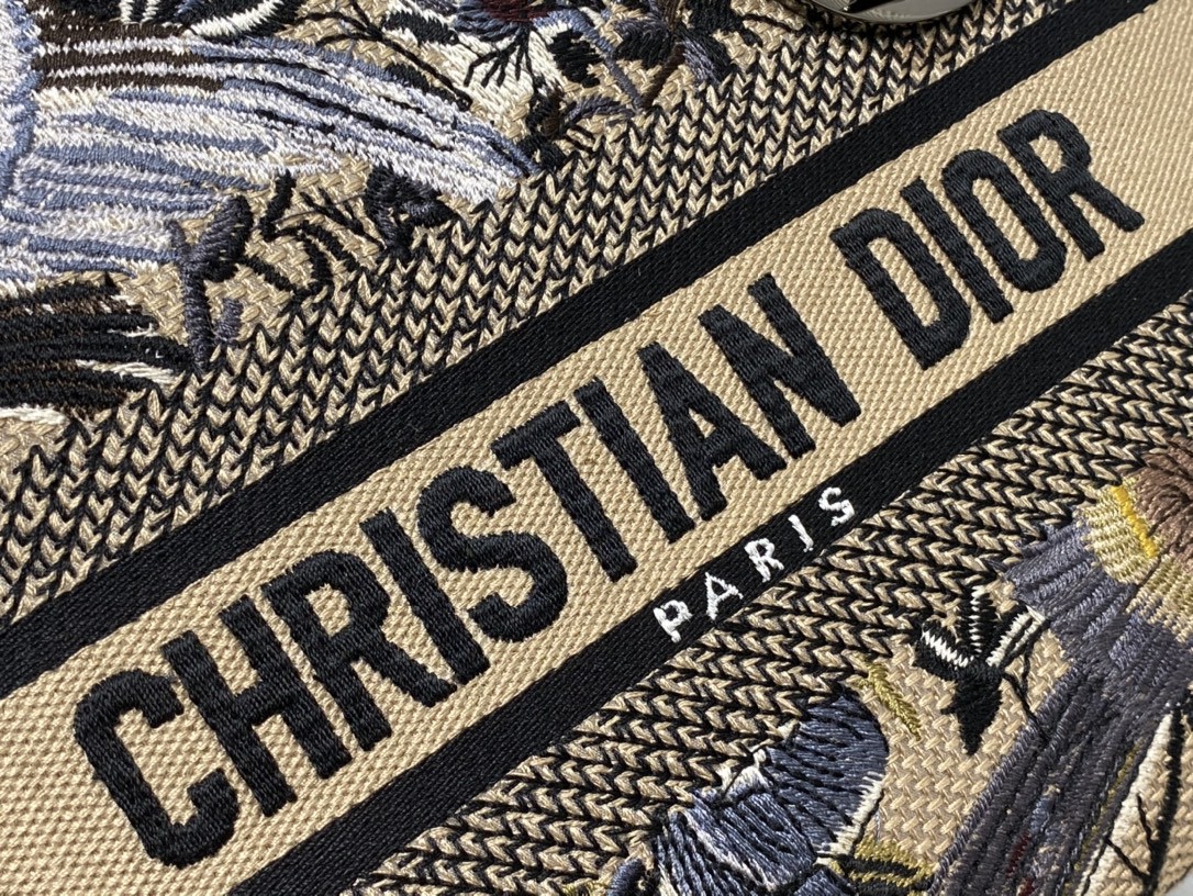 lady D*or handle bag-24cm